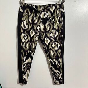 Cato capri leggings size 14/16